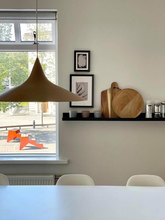 Day Dream Townhall Square Apartments Ακουρέιρι Εξωτερικό φωτογραφία